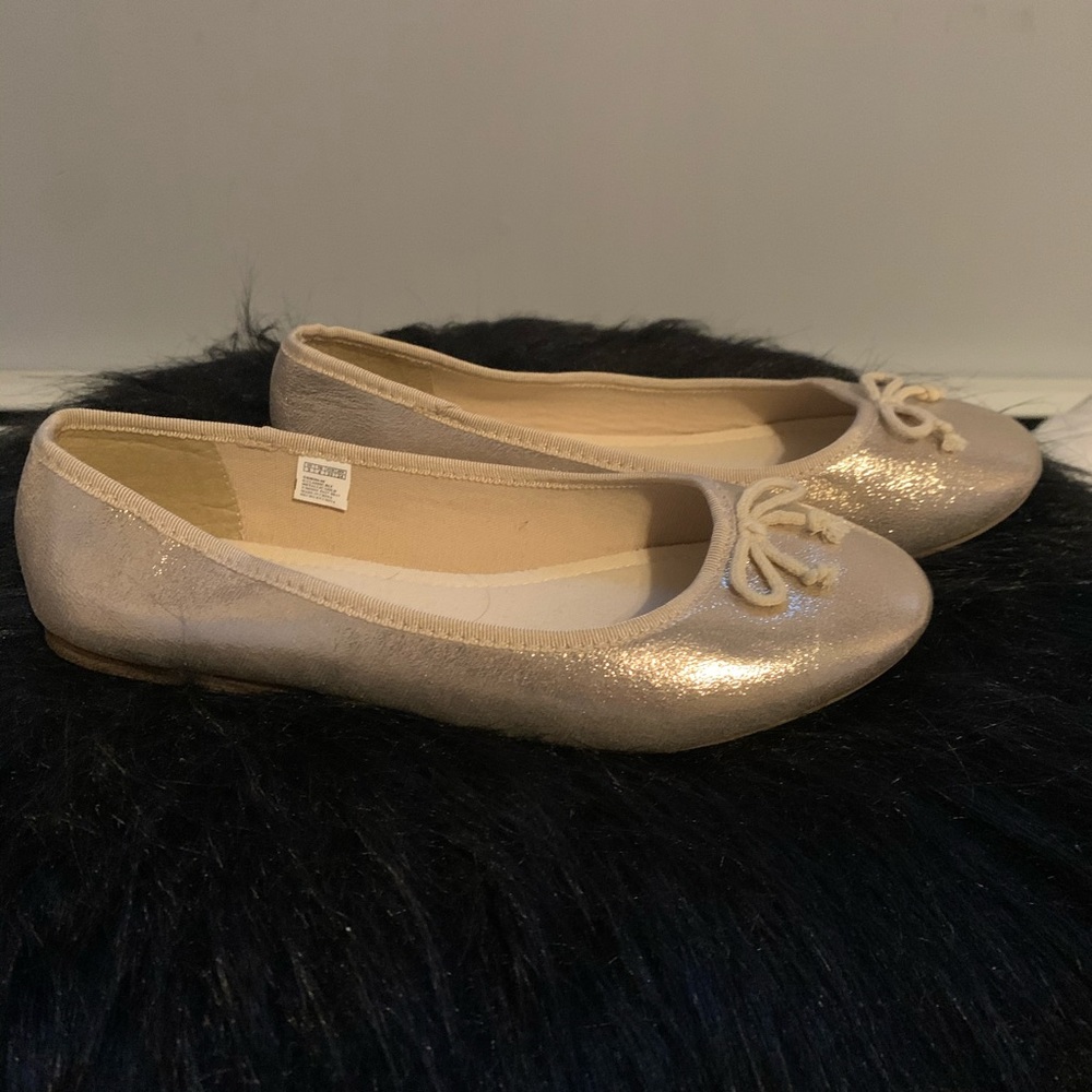 Pale rose gold flats